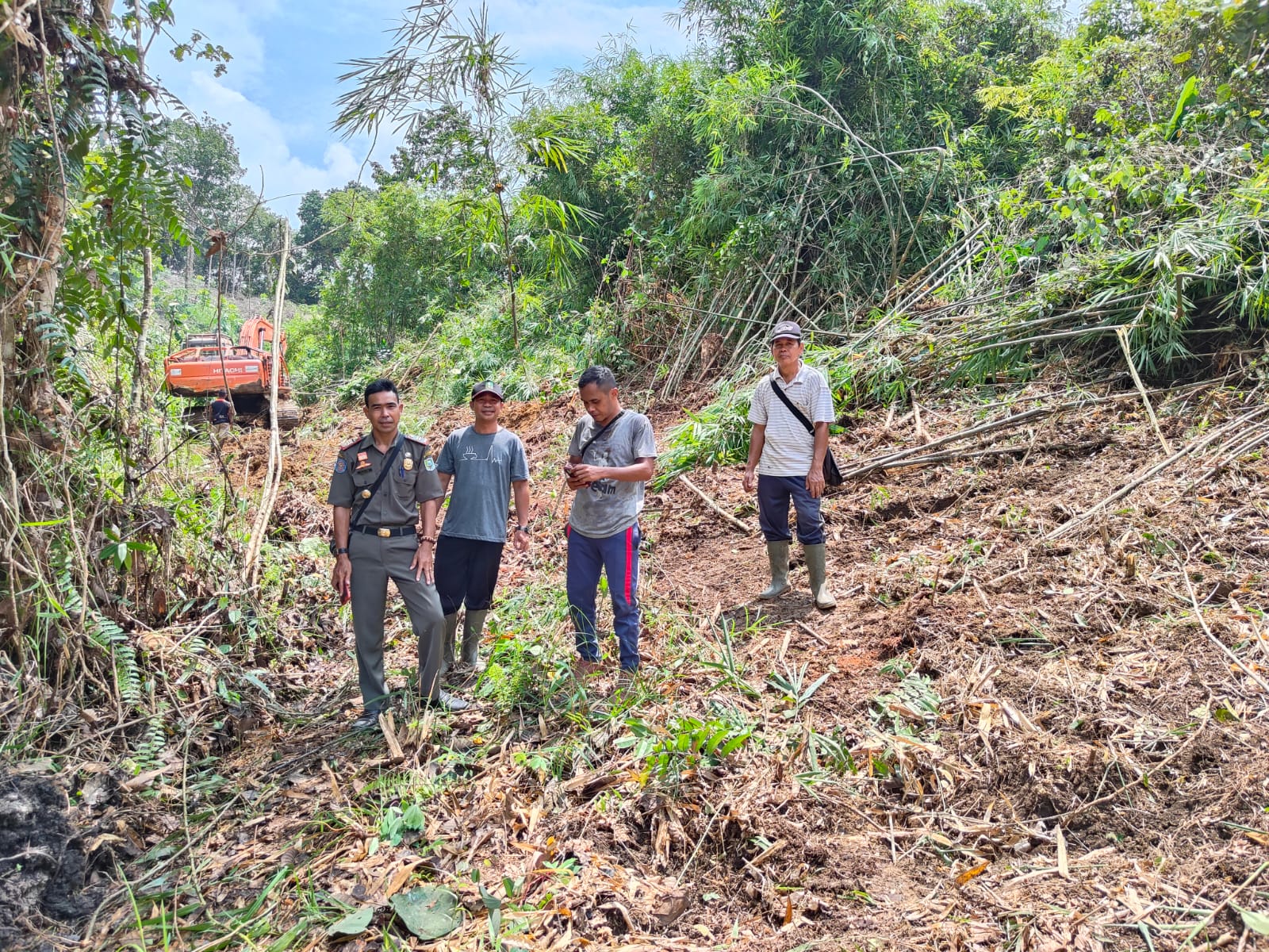 WhatsApp Image 2023-11-04 at 21.52.01