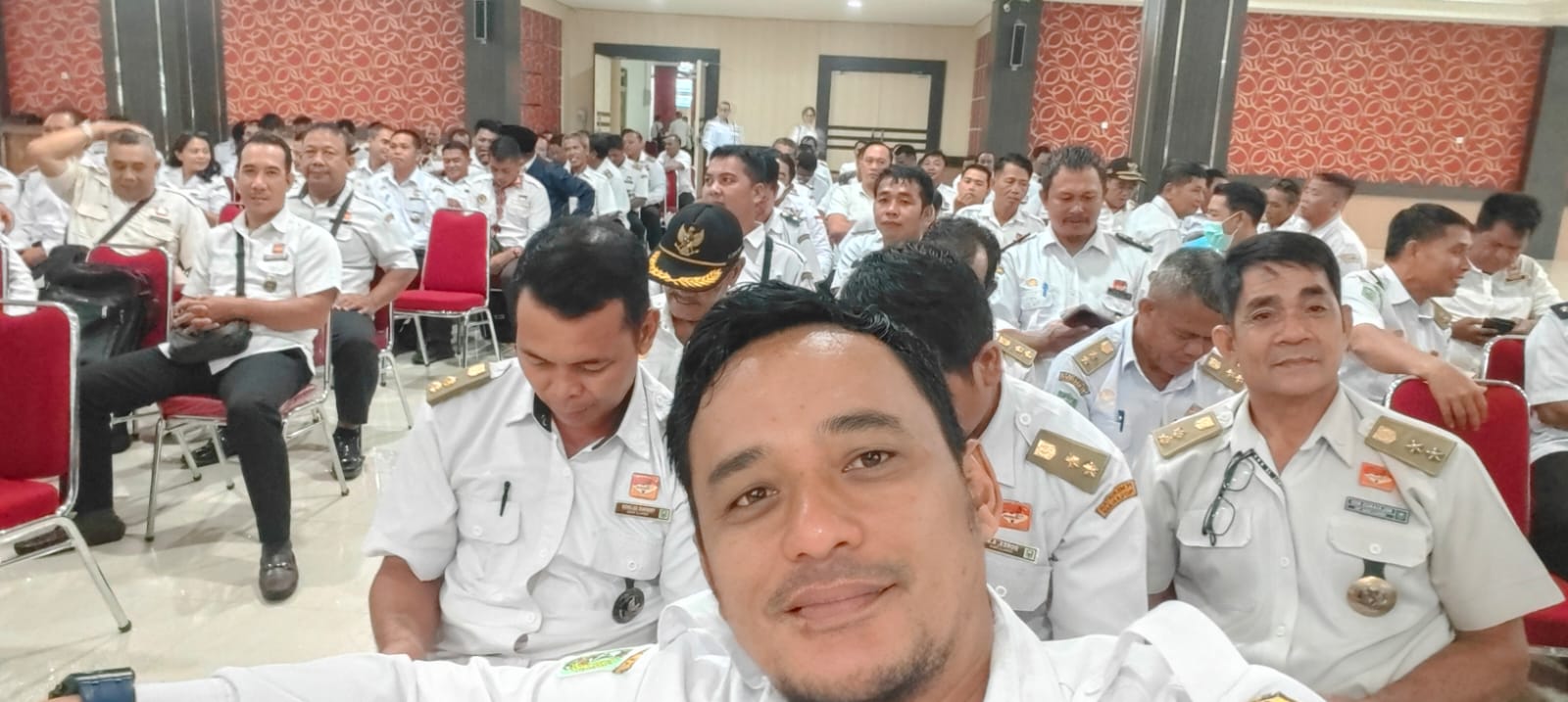 Kepala Desa Hilir Hadiri Undangan Bupati Sanggau dalam Review RPJMDes 2025 dan Percepatan APBDes