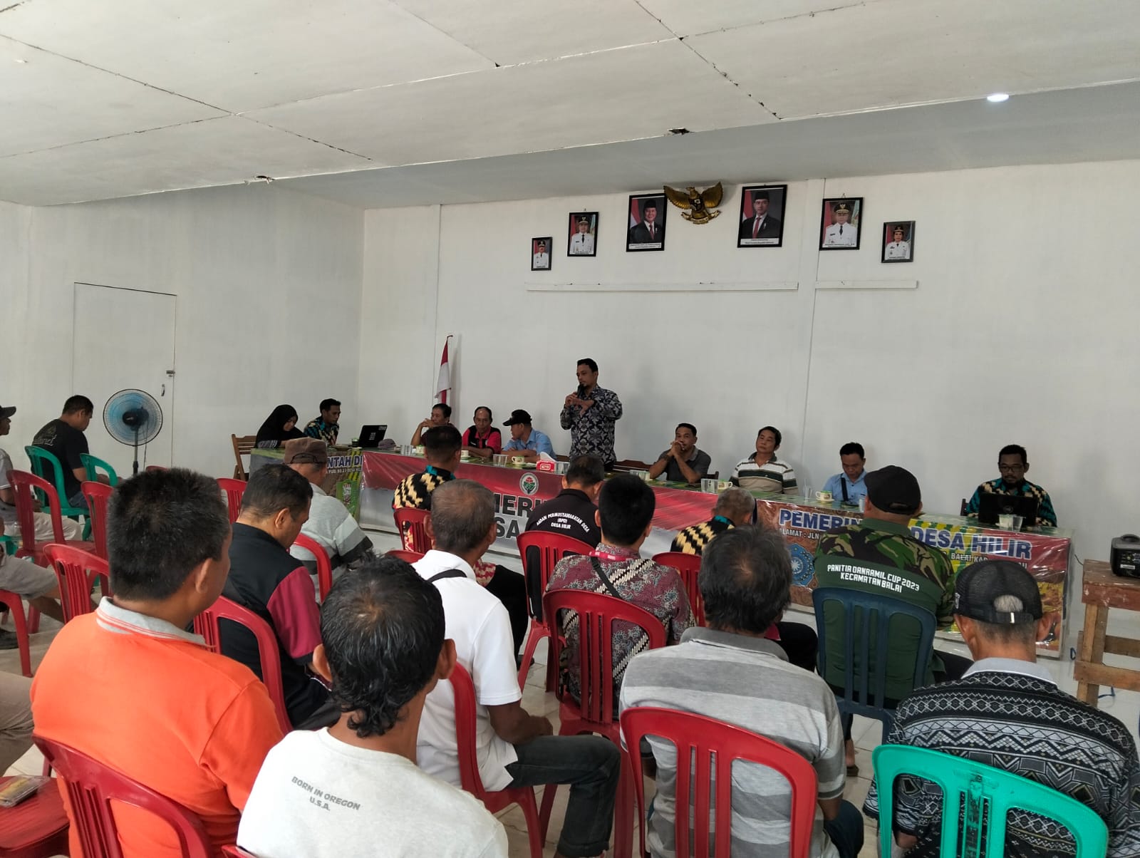 Pertemuan penentuan Tanah Ulayat desa Hilir 3